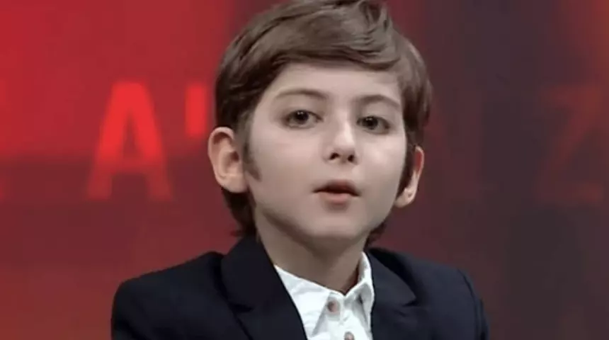 Filozof Atakan Yıllar Sonra Döndü!